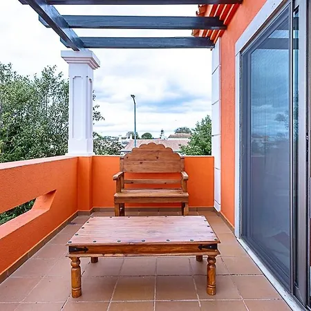 Barril Lux Nyaraló *